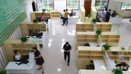 我省旌陽(yáng)區(qū)率先啟用首個(gè)單設(shè)教育便民服務(wù)中心，提升教育咨詢服務(wù)效能